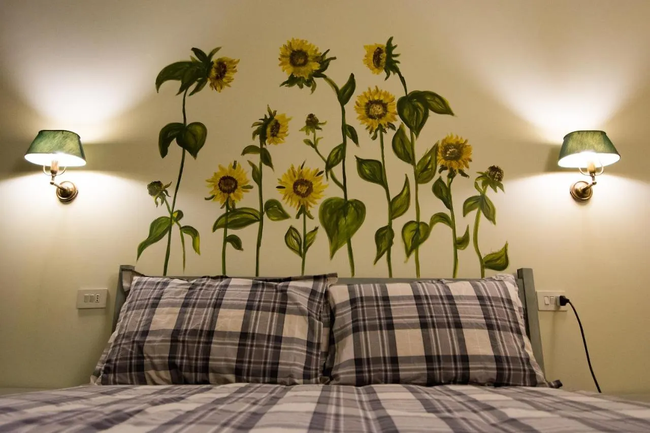 Farm stay Eremo Montemezzano Villa Pratovecchio