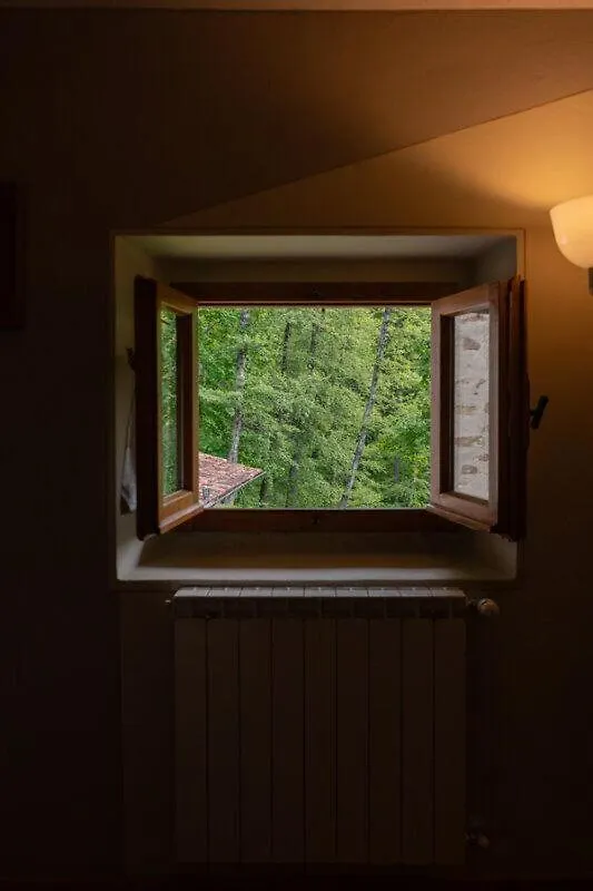 Farm stay Eremo Montemezzano Villa Pratovecchio